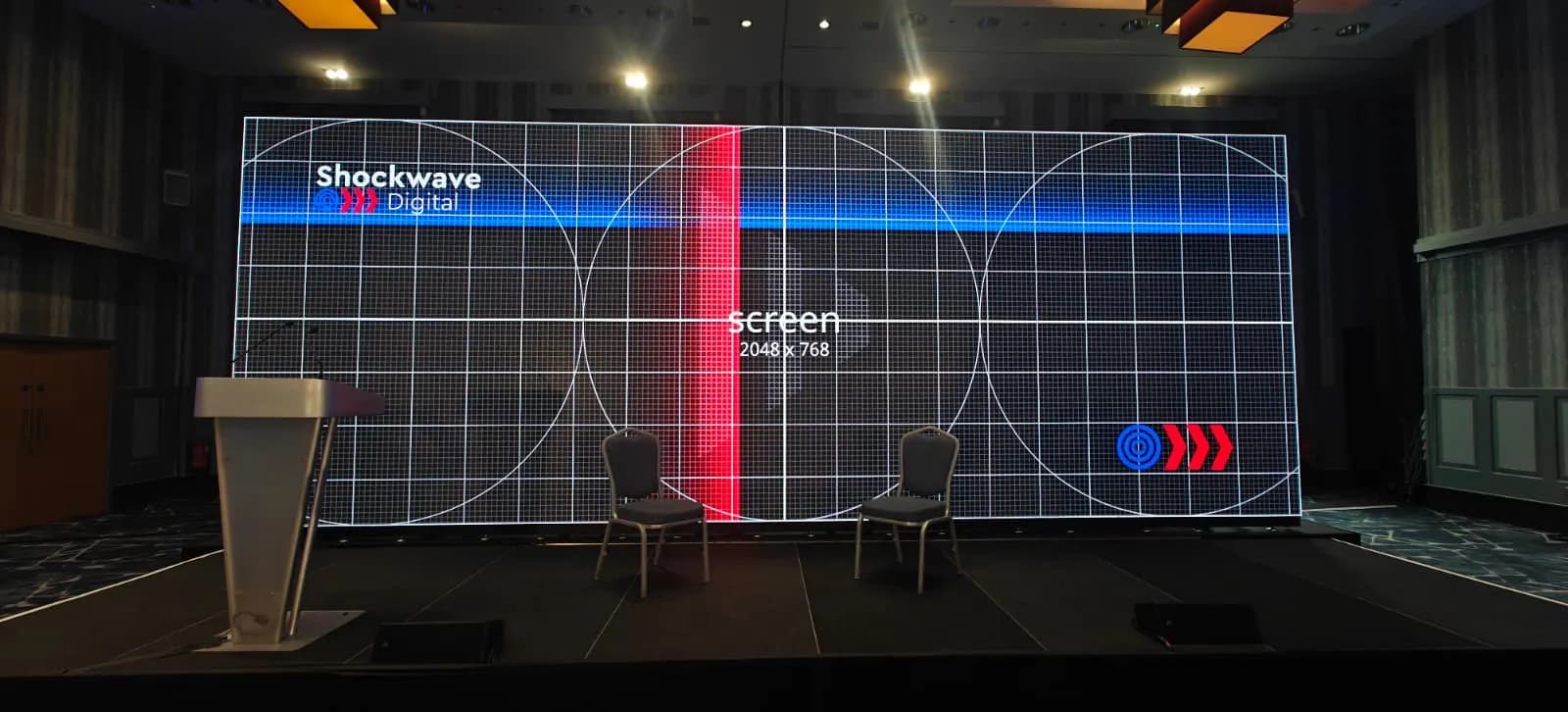 Outdoor P3.91 stage screen — 8 × 3 m
